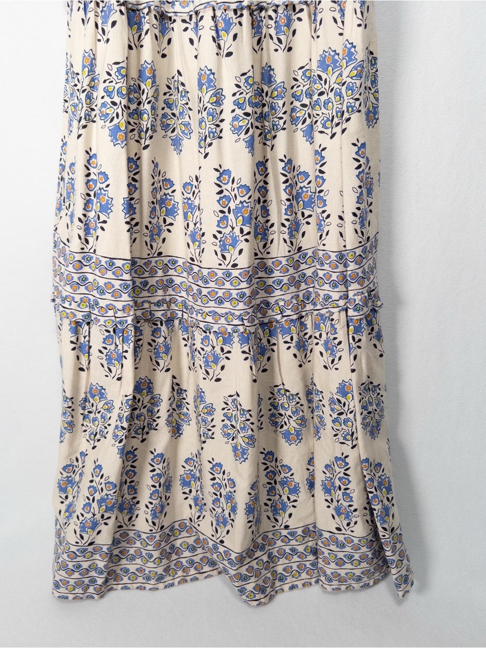Sincerly Jules Cream Maxi Dress with Blue Floral Border Print - Picture 4 of 5